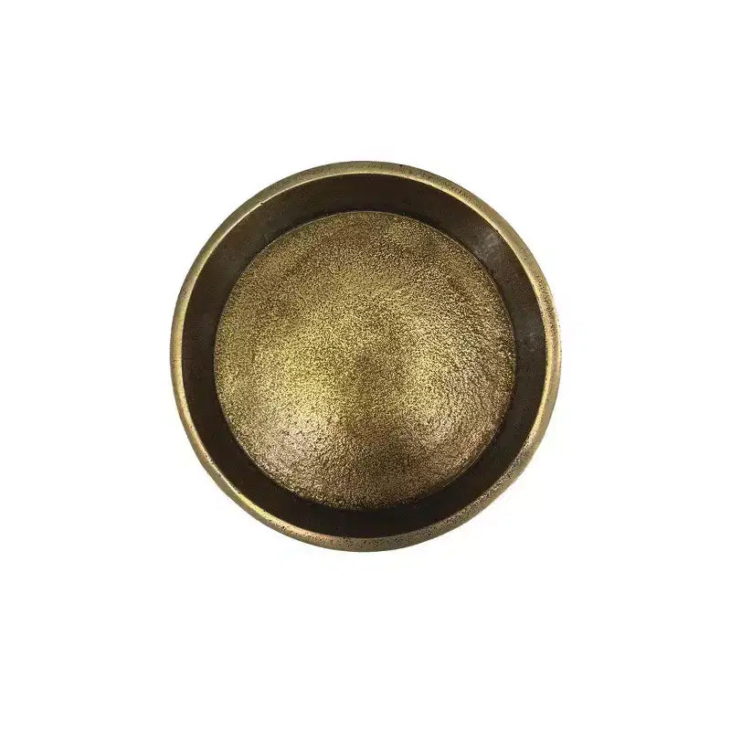 Table d'appoint ronde de 26 po avec piédestal en aluminium doré