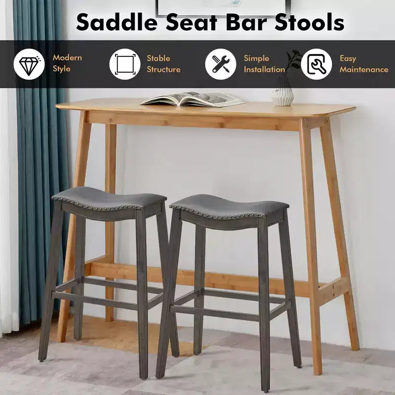 Lot de 4 tabourets de bar à siège en forme de selle avec pieds en hévéa et assise en cuir PVC - 74 cm