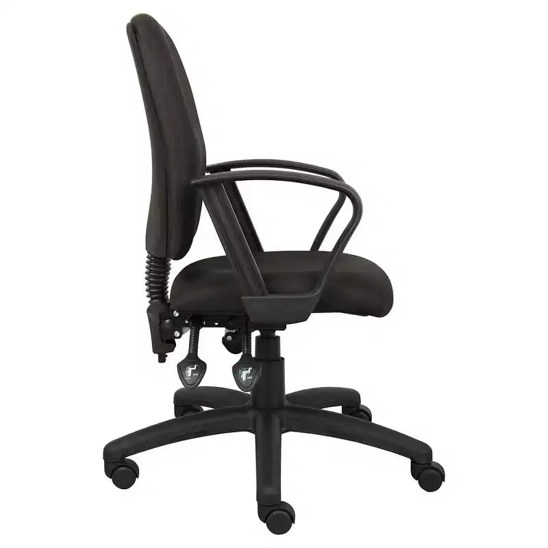 Chaise de bureau en tissu noir avec accoudoirs boucles et base pivotante réglable en nylon