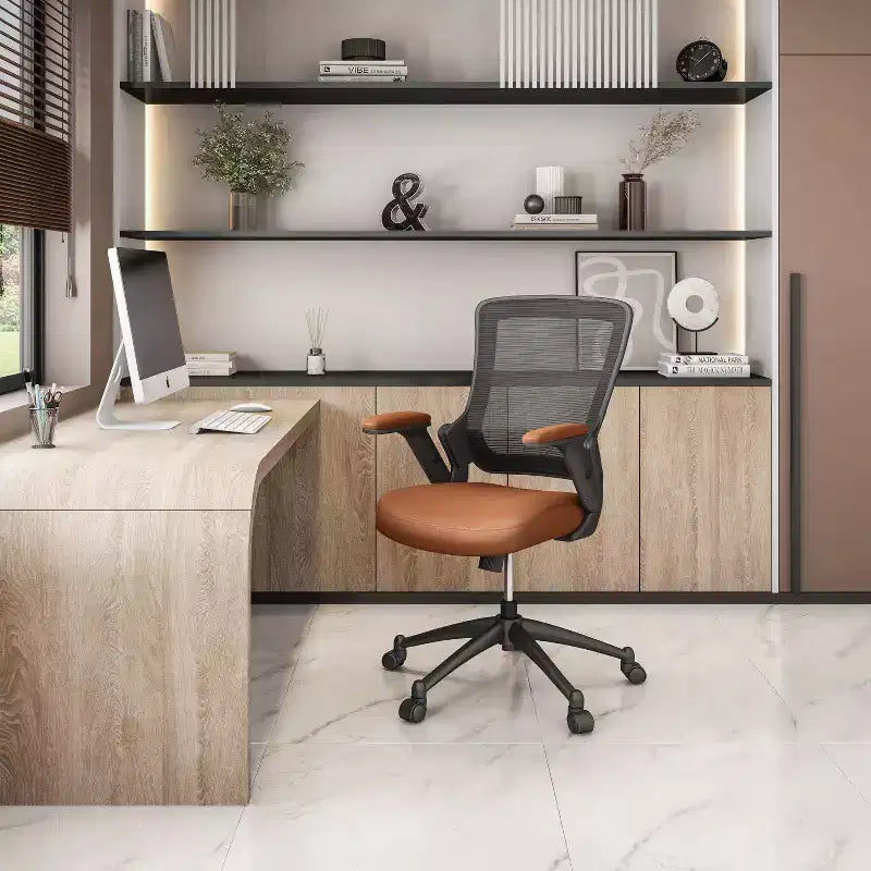 Chaise de bureau mi-dossier en maille et polyester avec accoudoirs réglables en hauteur